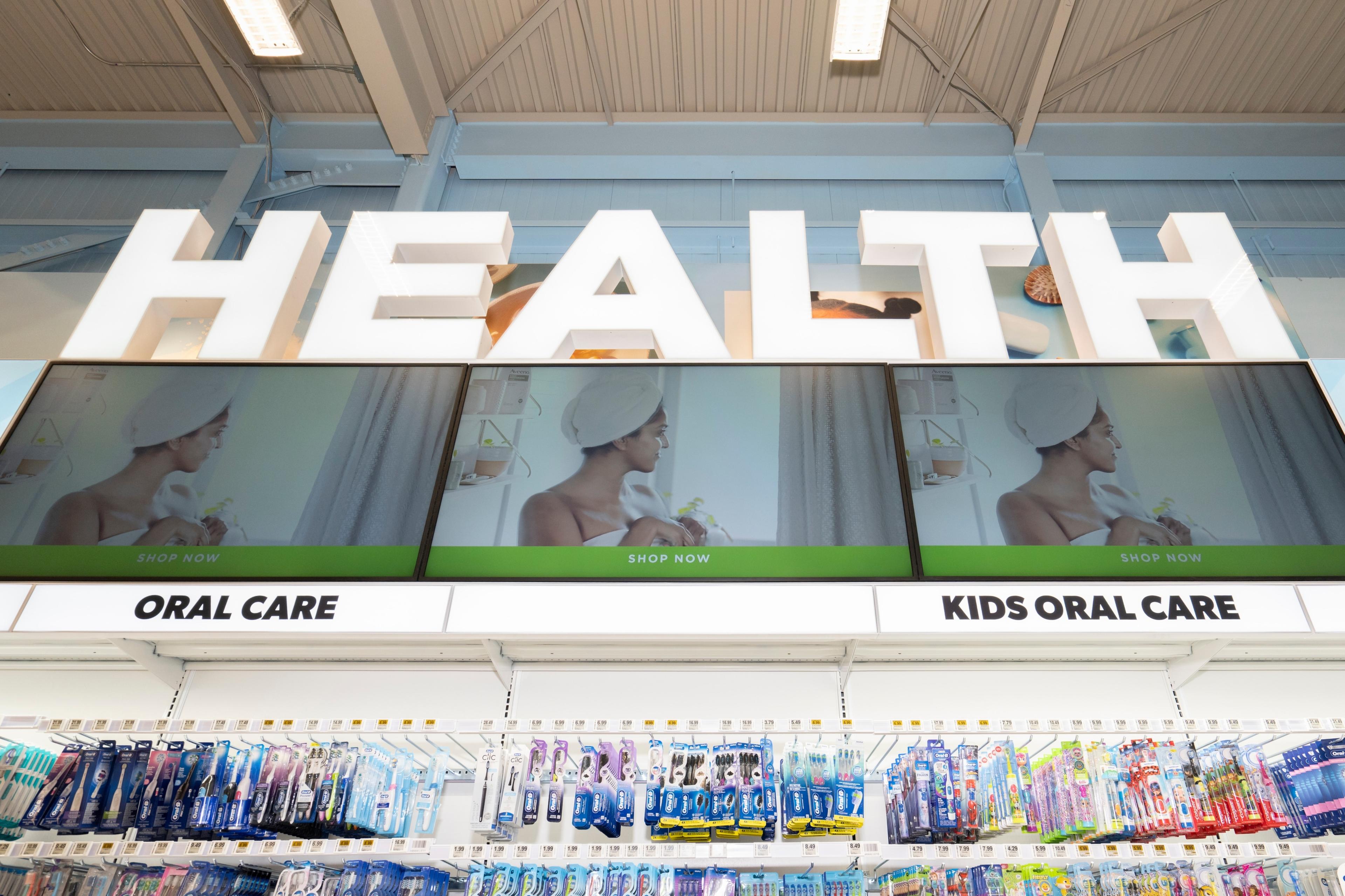 Retail media in grocery store